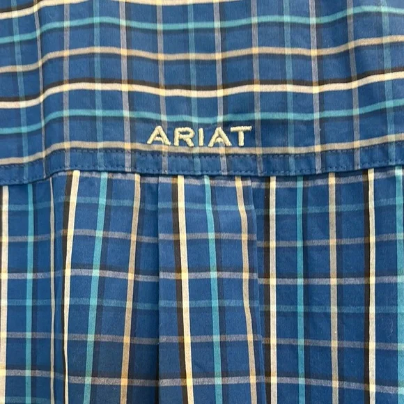 Ariat Blue Casual Button Down Shirt Relaxed Fit - Picture 5 of 5